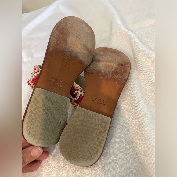 Mystique Toe-Ringed Sandals - size 6.5 - Picture 3 of 3